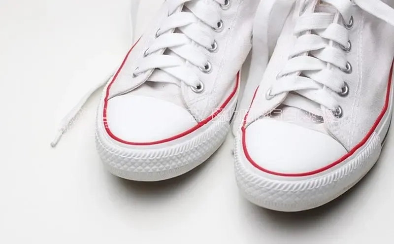 Bsport体育在线官网百度集团**沉浸古韵：焕新潮流，踏上时尚与古典交融
的旅程**