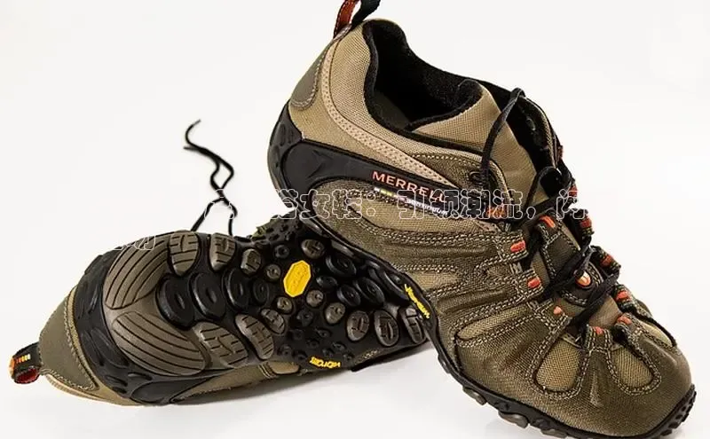 b体育旧版手机版每日互动2024 年度百搭女鞋：引领潮流，闪耀
全场